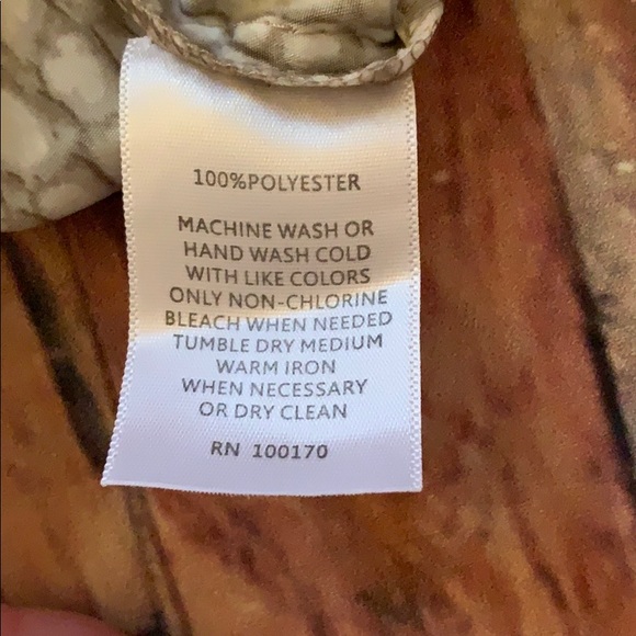 Cynthia Rowley soft shorts - Picture 3 of 4